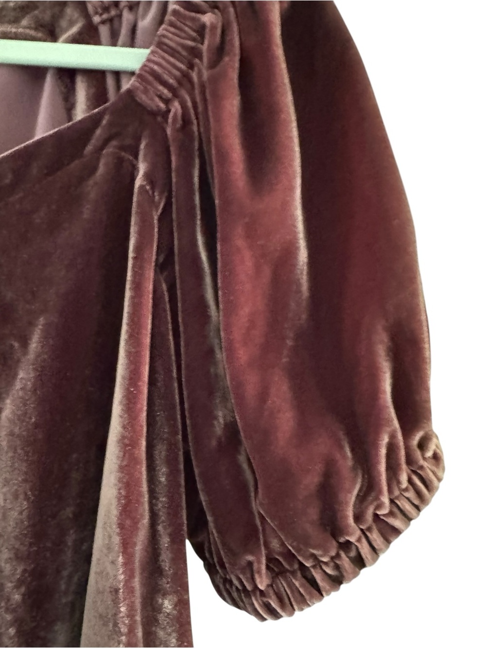 LOFT Petites Burgundy Velvet Puff Sleeve Top Romantic Cottagecore Blouse Size LP - Picture 5 of 10